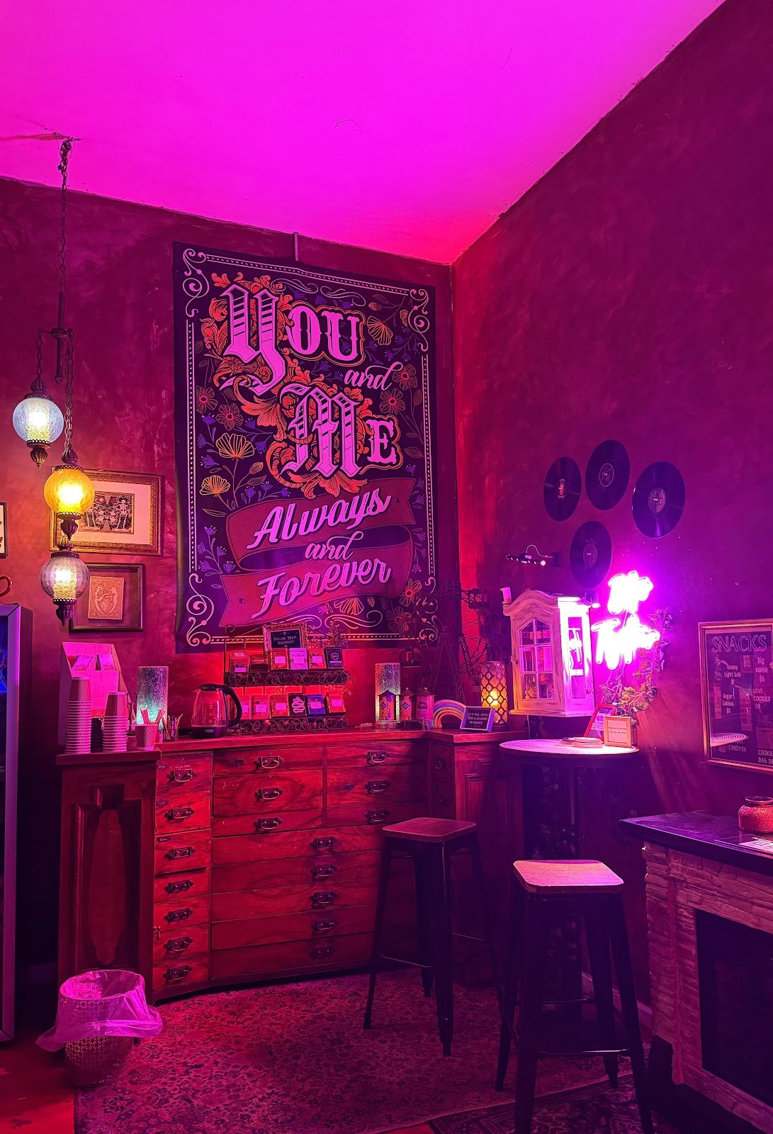 The Los Angeles Museum of Love