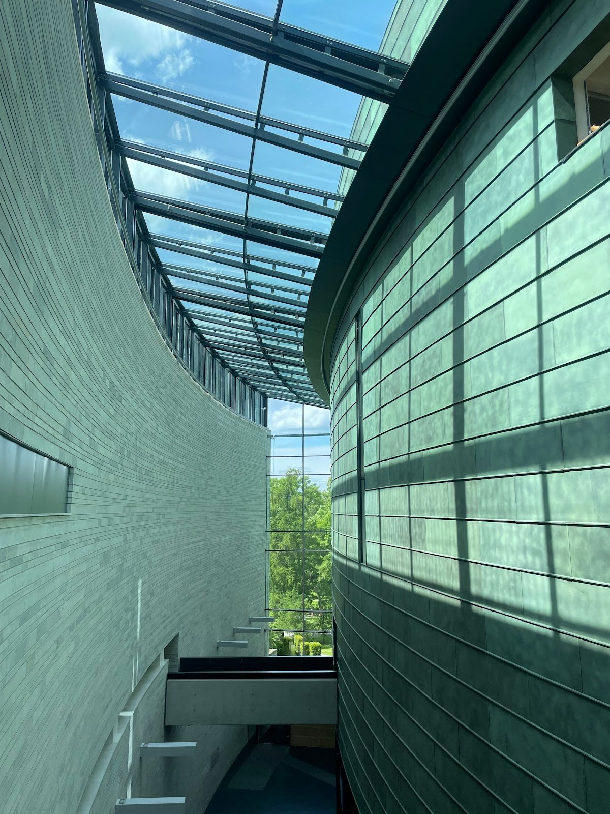 Estonian Art Museum (KUMU)