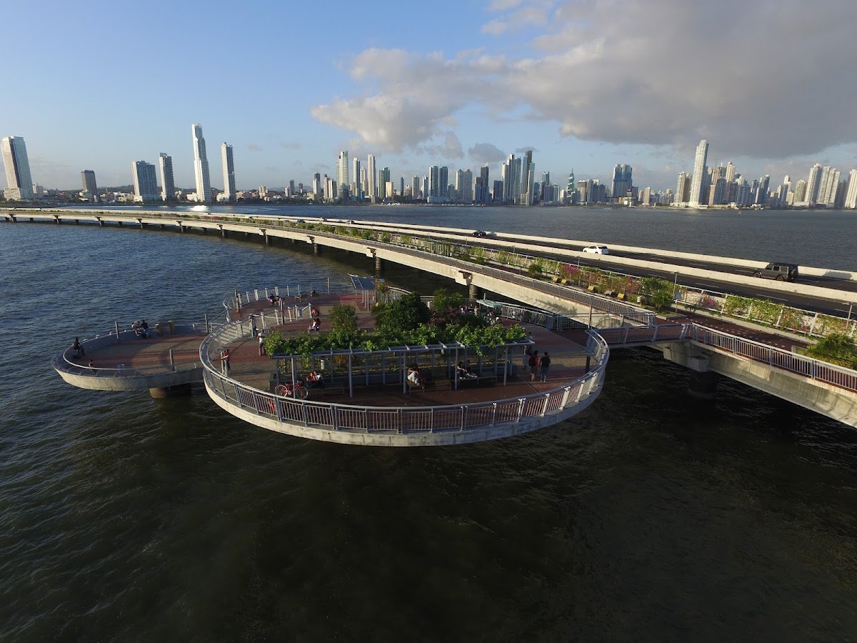 Viewpoint on Cinta Costera