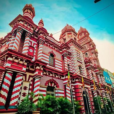 Jami Ul-Alfar Mosque