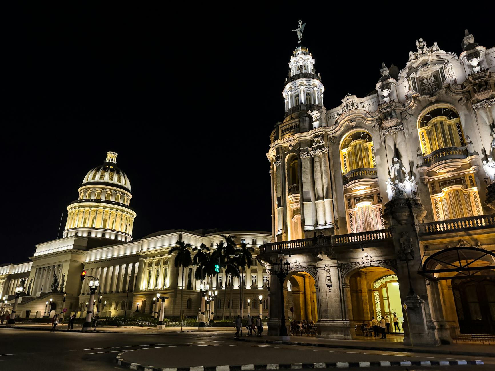 Stunning illuminated architecture in Havana, featuring the Capitol at night.