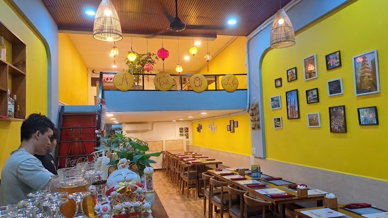 A Taste Of Saigon - Old Market - Vietnamese Cuisine & Vegetarian Food