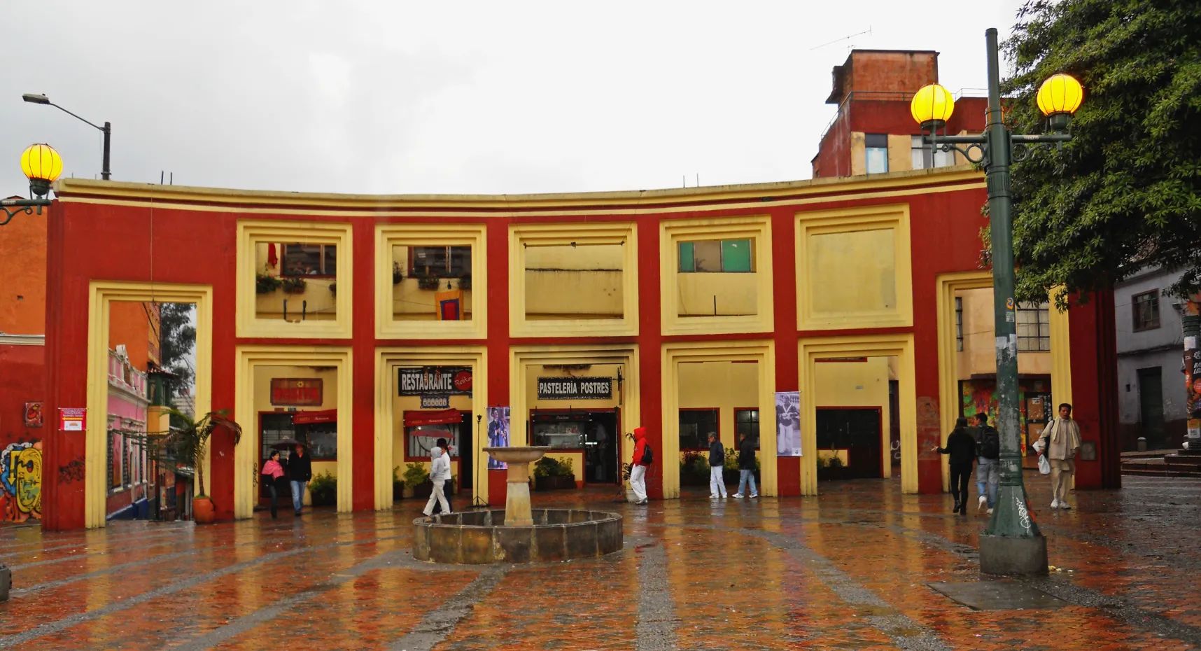 Beautiful view of Plazoleta Chorro de Quevedo