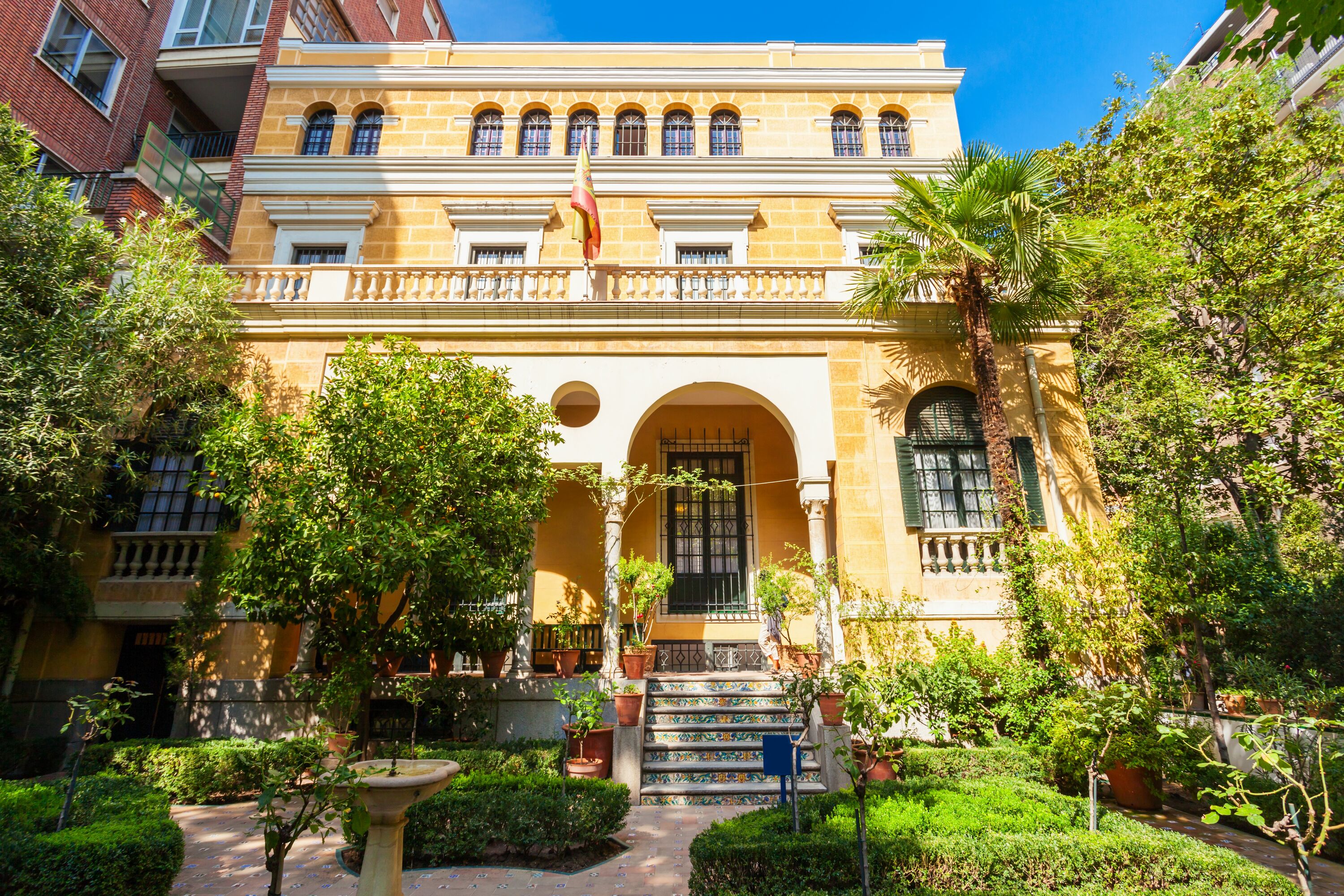 Sorolla Museum, a charming Madrid house showcasing Joaquín Sorolla’s luminous paintings.